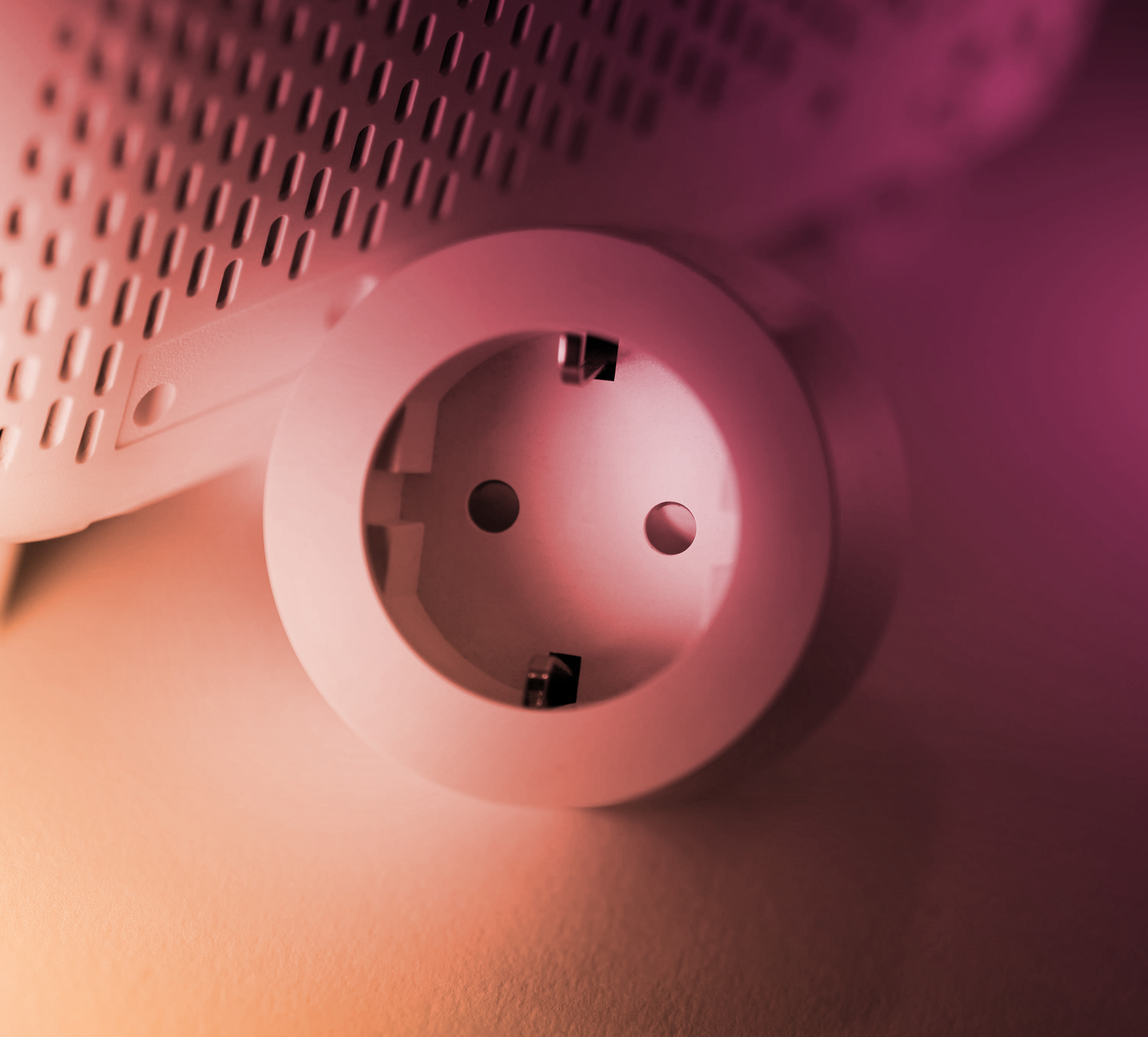 Gniazdko elektryczny - Kontakt